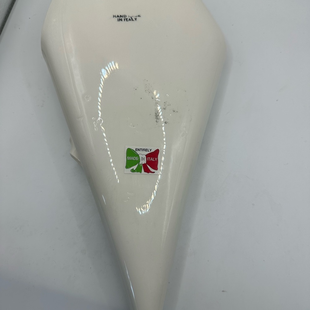Hand-Painted Floral Cone Shaped Wall Pocket Vase Made In Italy - Picture 4 of 9